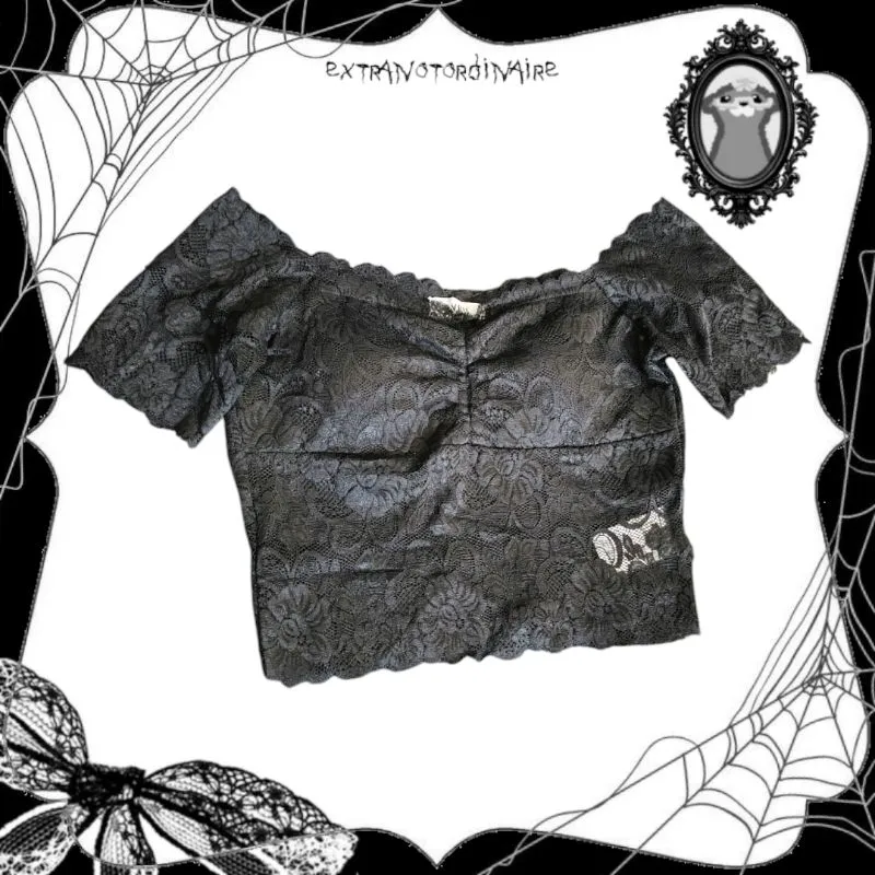 Japanese brand Goth Coquette Crop top Wanita black photo 1