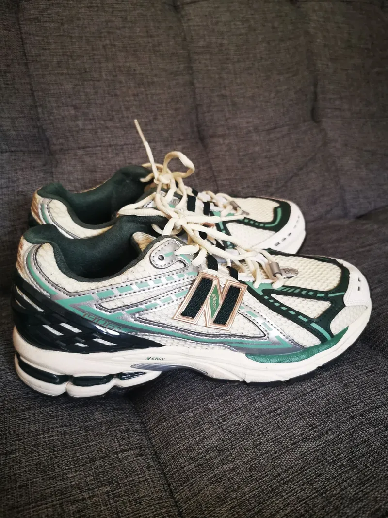 New Balance Streetwear Casual Sneakers Pria white green cream photo 1