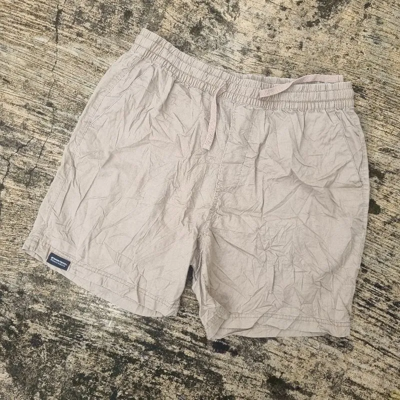 Grooverhyme short khaki photo 1