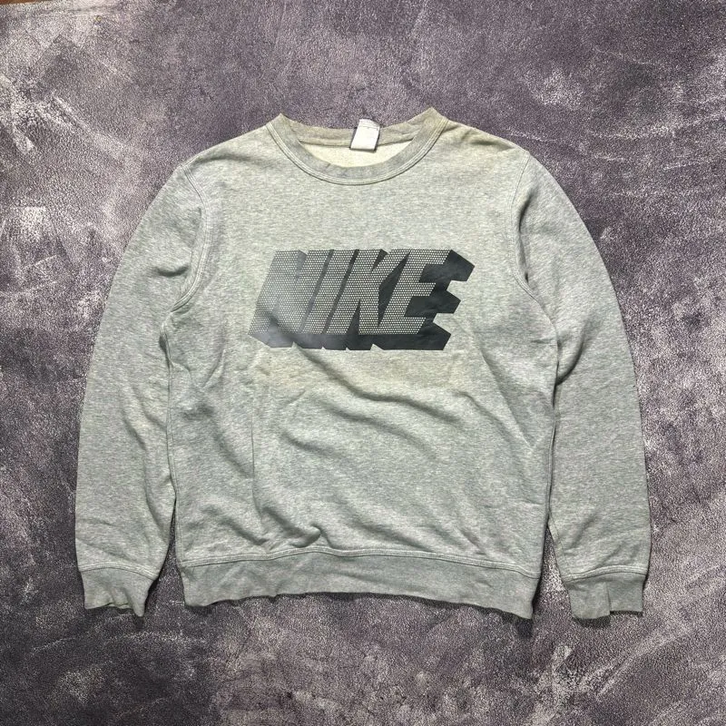 NIKE Blur Logo photo 1