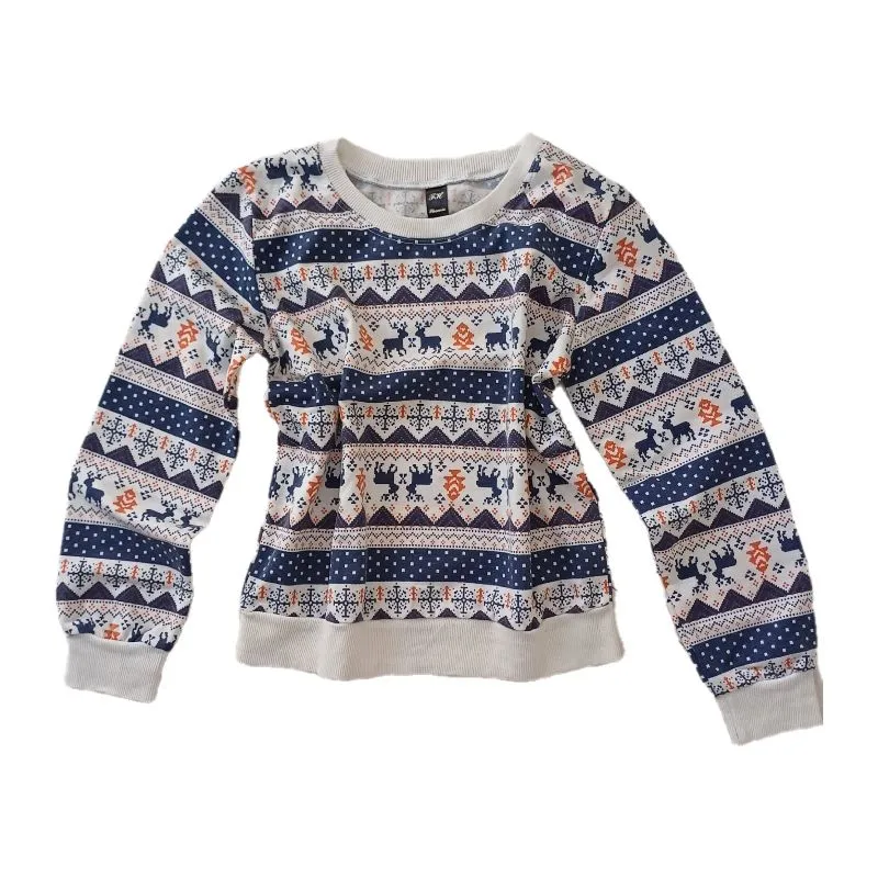 Sweaters photo 1