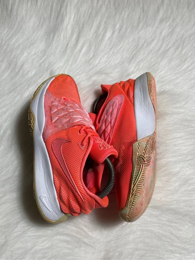 Sepatu nike kyrie second (2833)