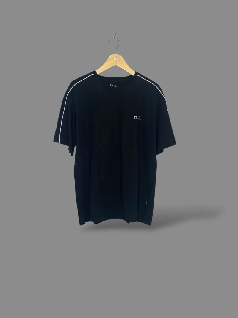 Yale Tshirt photo 1