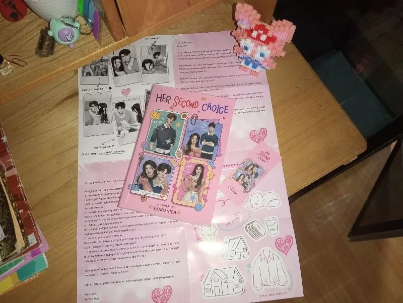 Preveloved novel her second coice like new photo 1