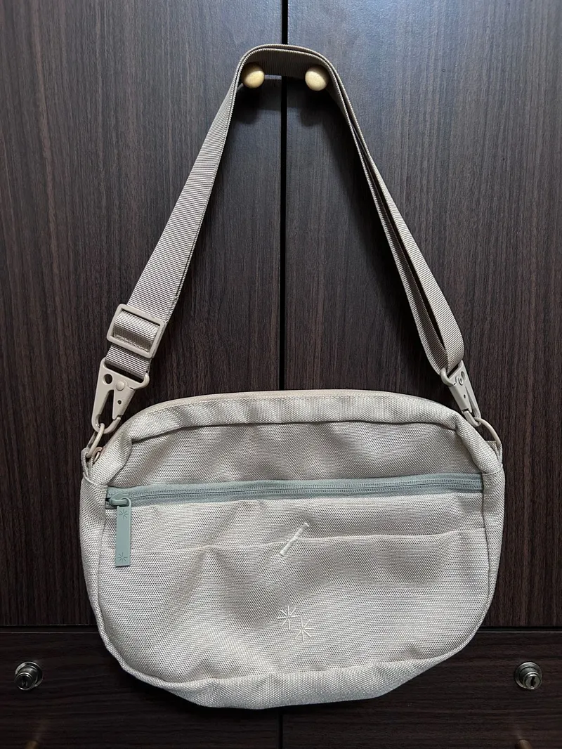 Minimalist Casual Crossbody Bag Wanita tan cream photo 1