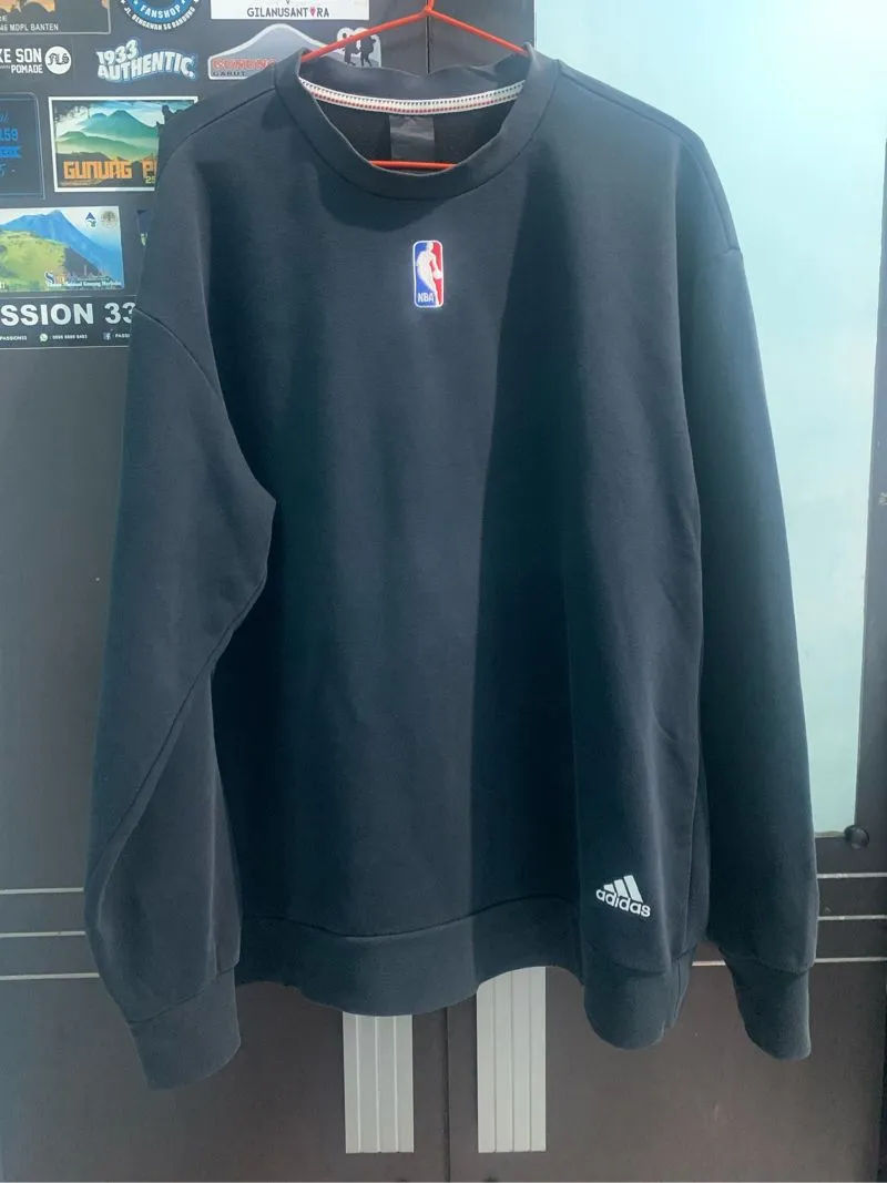 Crewneck Adidas x NBA Fashion Branded photo 1