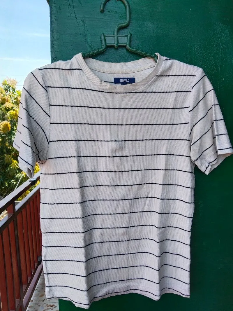 Kaos motif salur/garis - garis photo 1