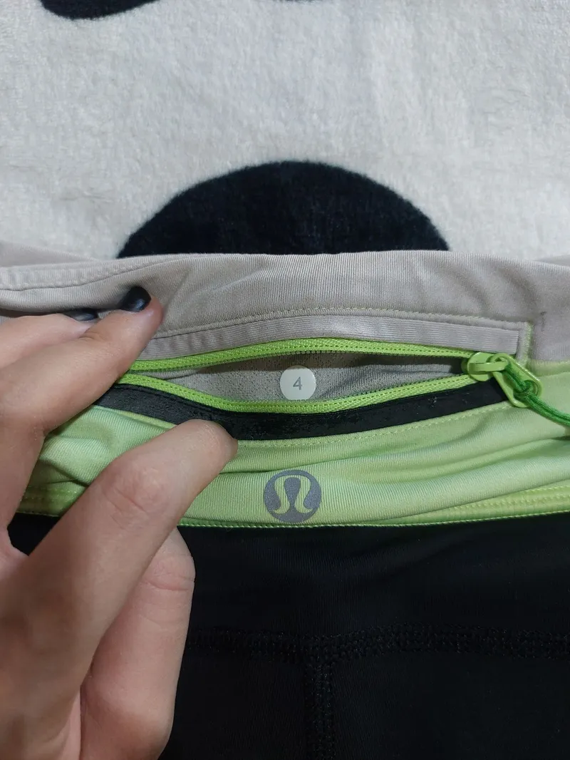 Lululemon Sportswear Casual Legging Wanita green black photo 1