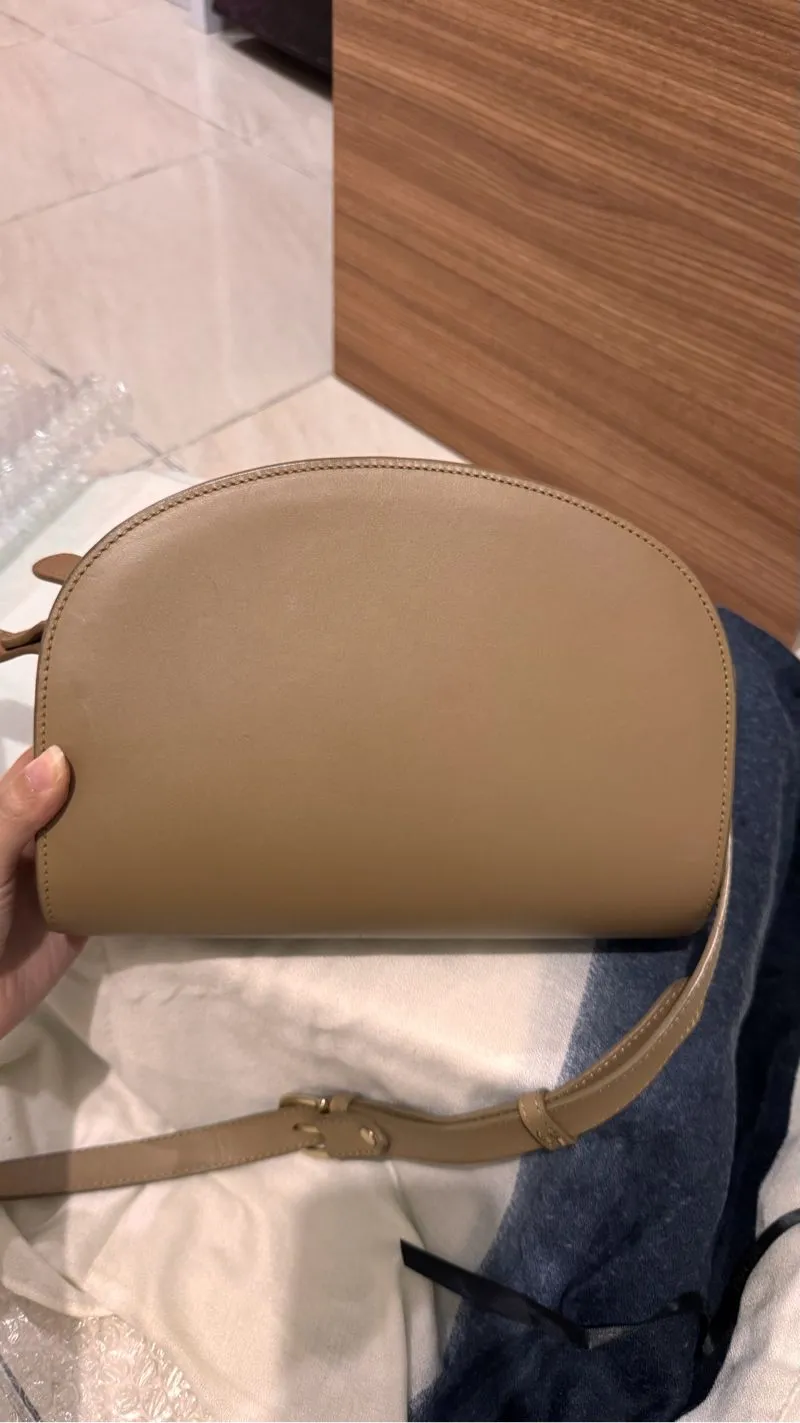 APC sling bag Preloved