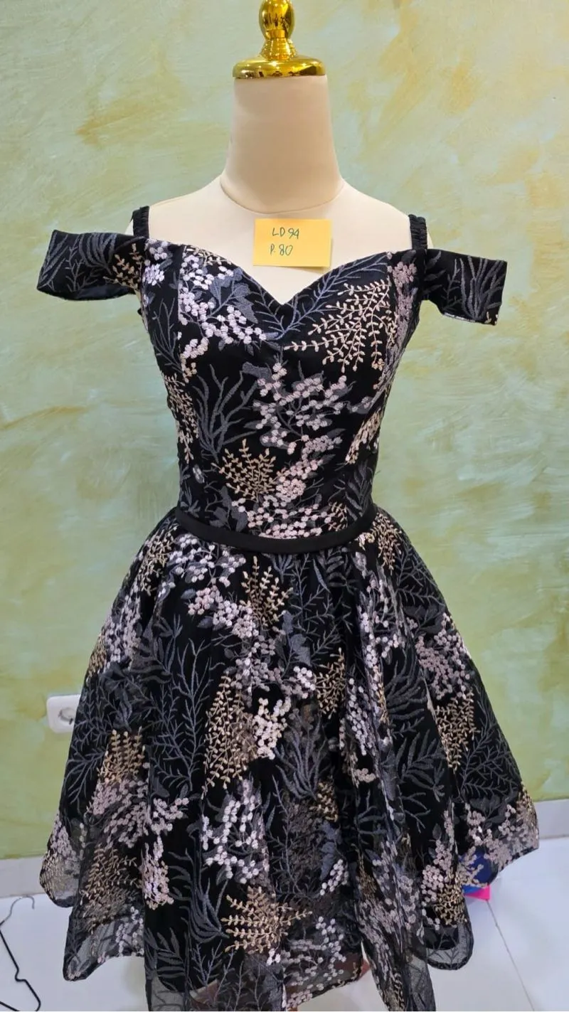 Preloved party dress hitam photo 1