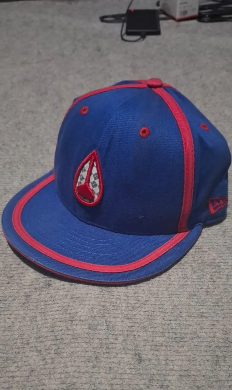 New era X nixon photo 1