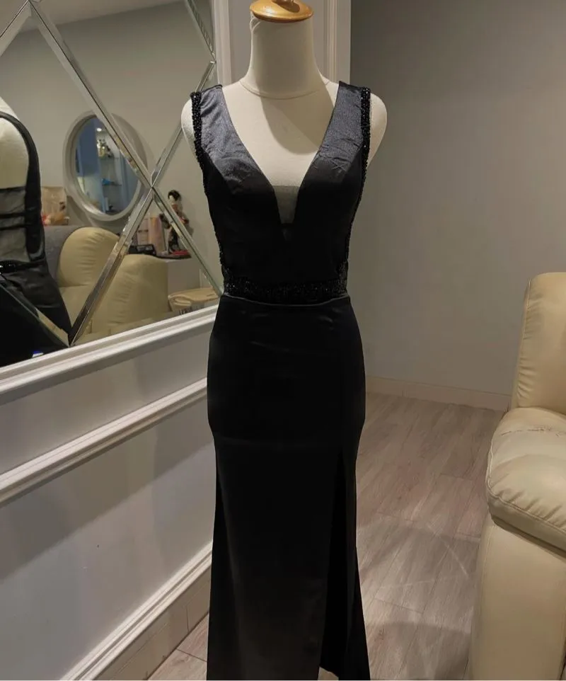 Long dress photo 1
