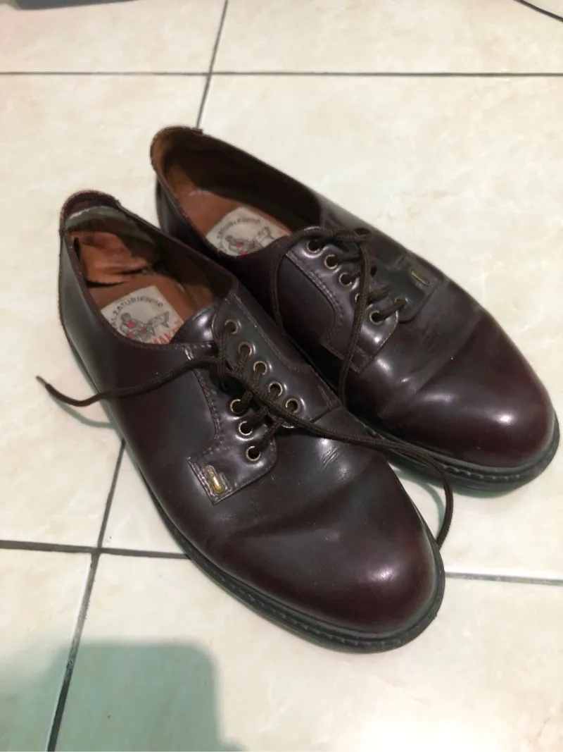Shoemaker maroon shoes photo 1