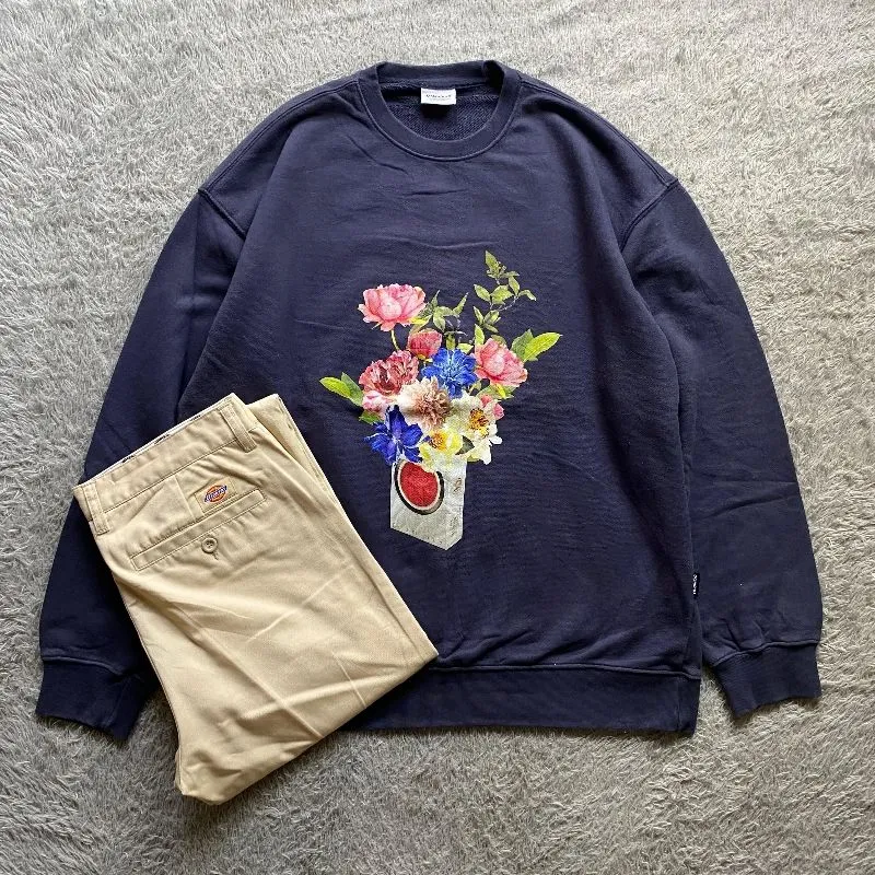 Graminus Sweater Crewneck Y2K photo 1