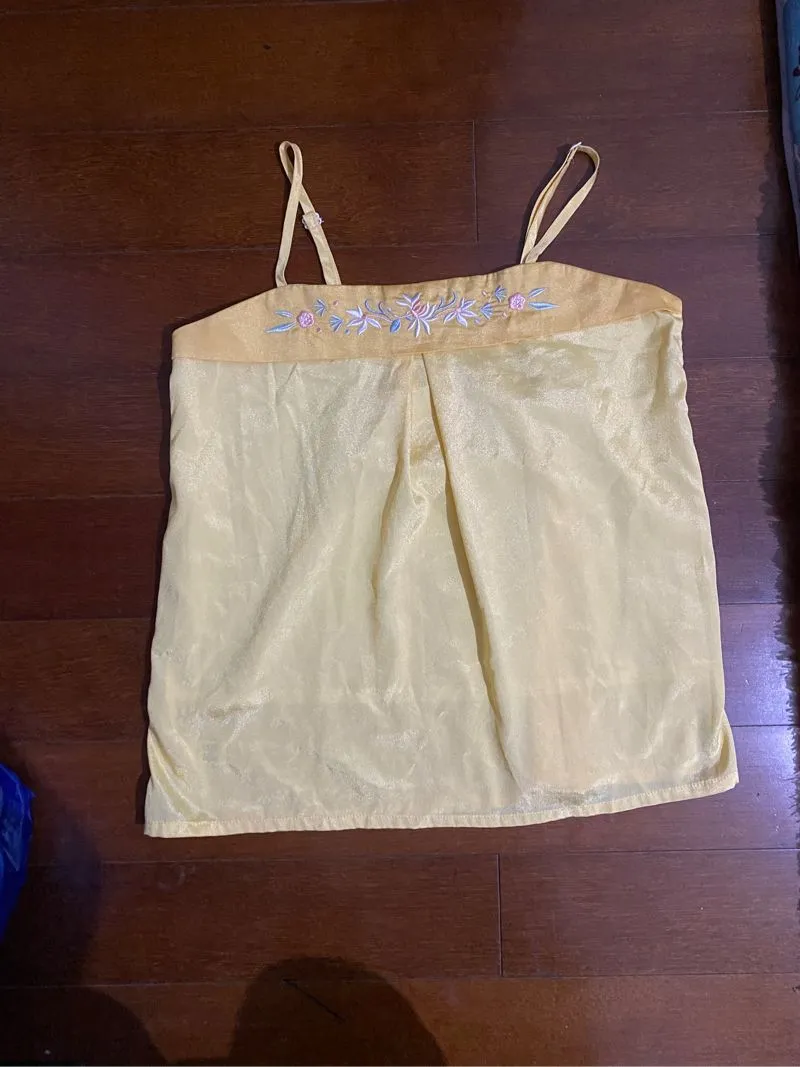 Y2K Yellow Top photo 1
