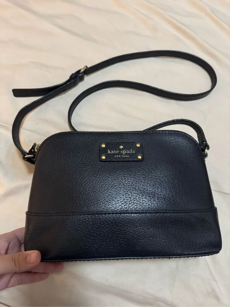 Tas Kate Spade Wallesley Hanna Sling Bag Preloved