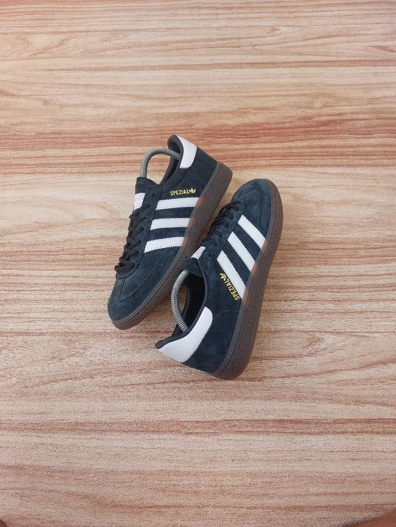 Adidas Spezial photo 1