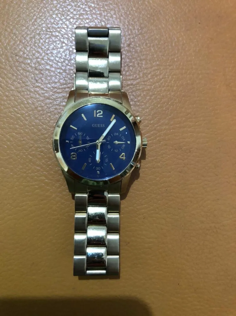 Guess Vintage Wanita gold photo 1
