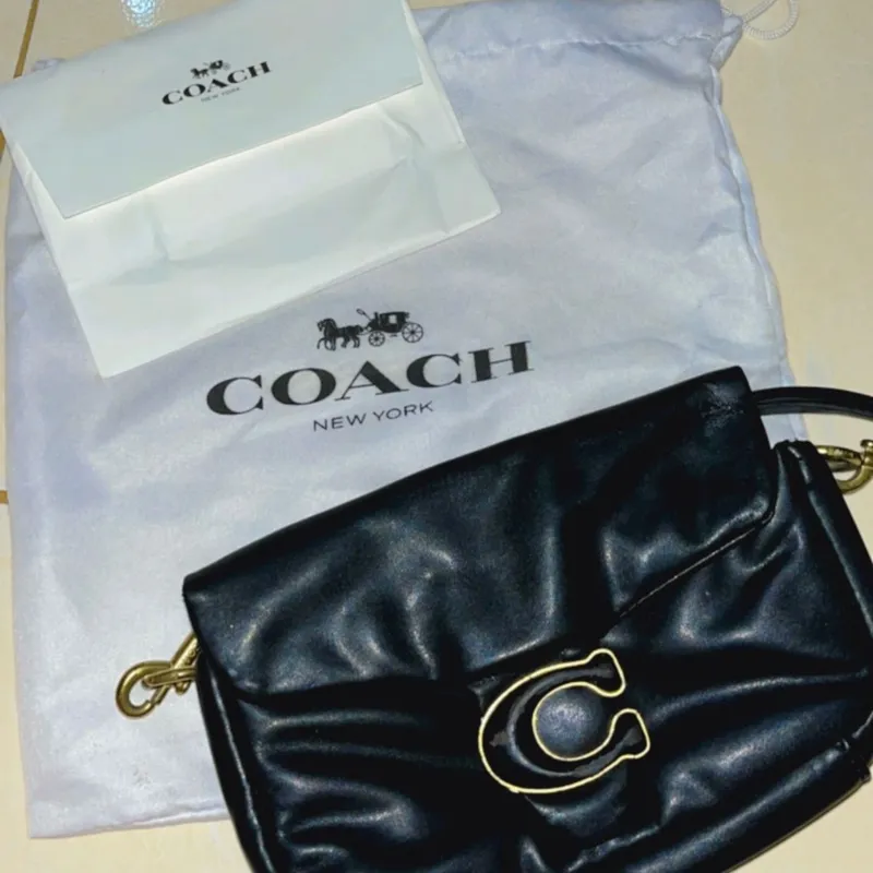 Coach Casual Shoulder bag Wanita black photo 1