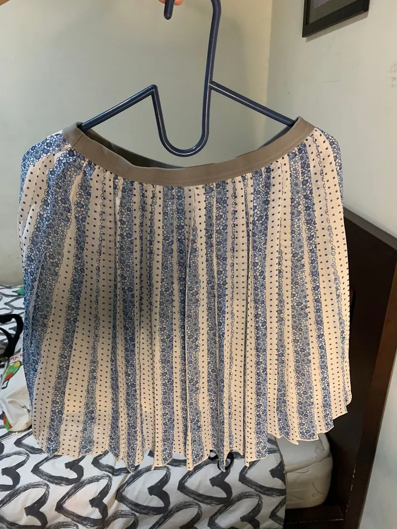Uniqlo Casual Skirt Wanita white blue photo 1