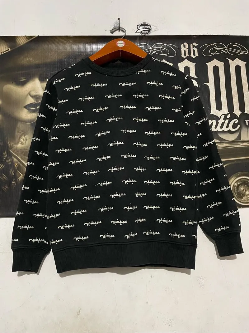 Crewneck new era photo 1