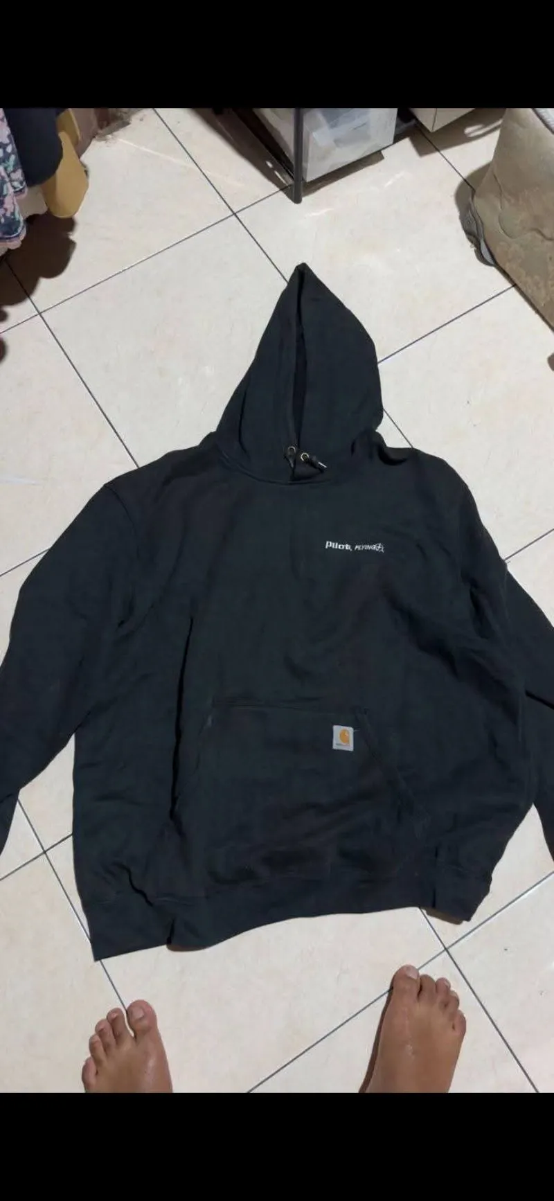 Hodie carhatt photo 1