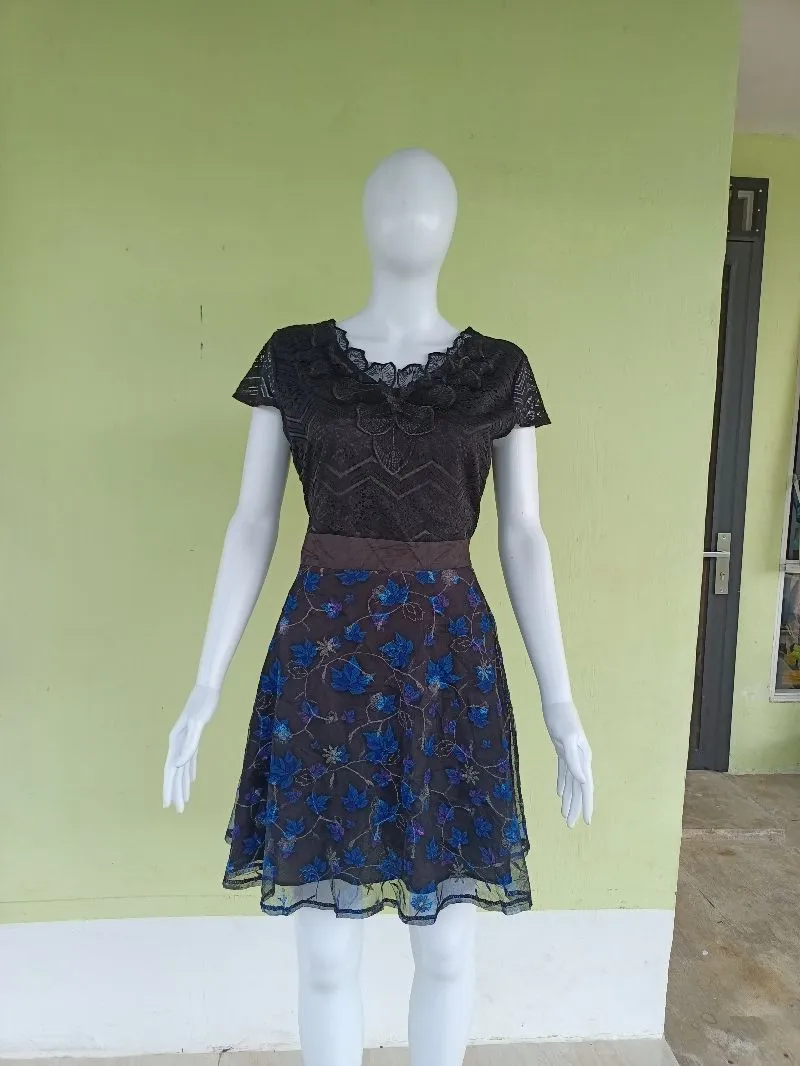 DRESS BRUKAT LUCU photo 1