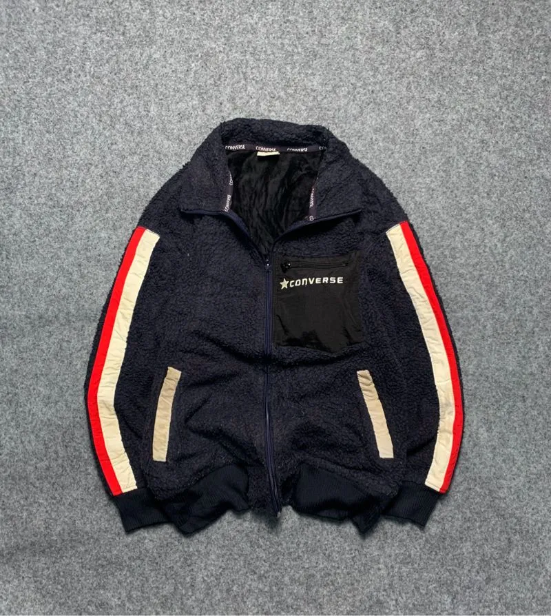 Sherpa jacket converse photo 1