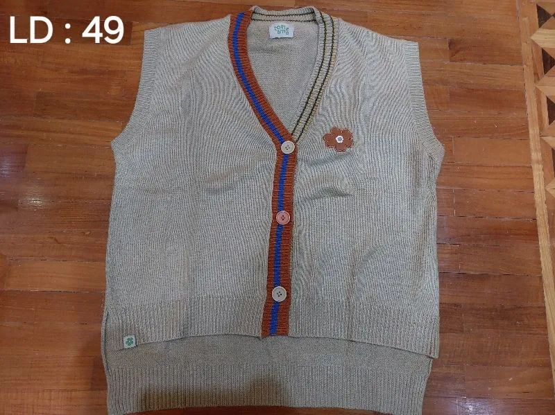 No Brand Vest Rajut Cream sz Small - Medium masuk photo 1