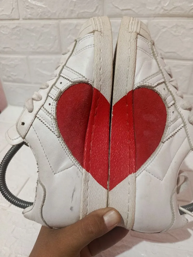 Adidas Superstar 80's heart photo 1