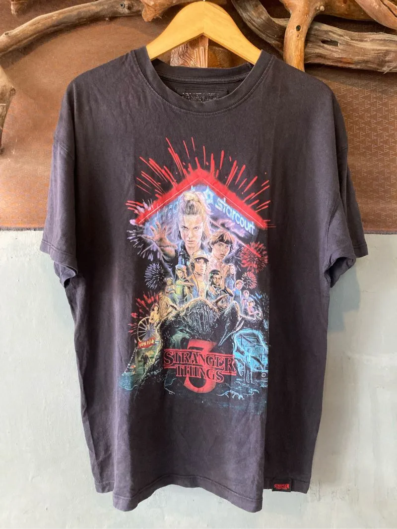 Stranger Things Season 3 Graphic Tee   photo 1