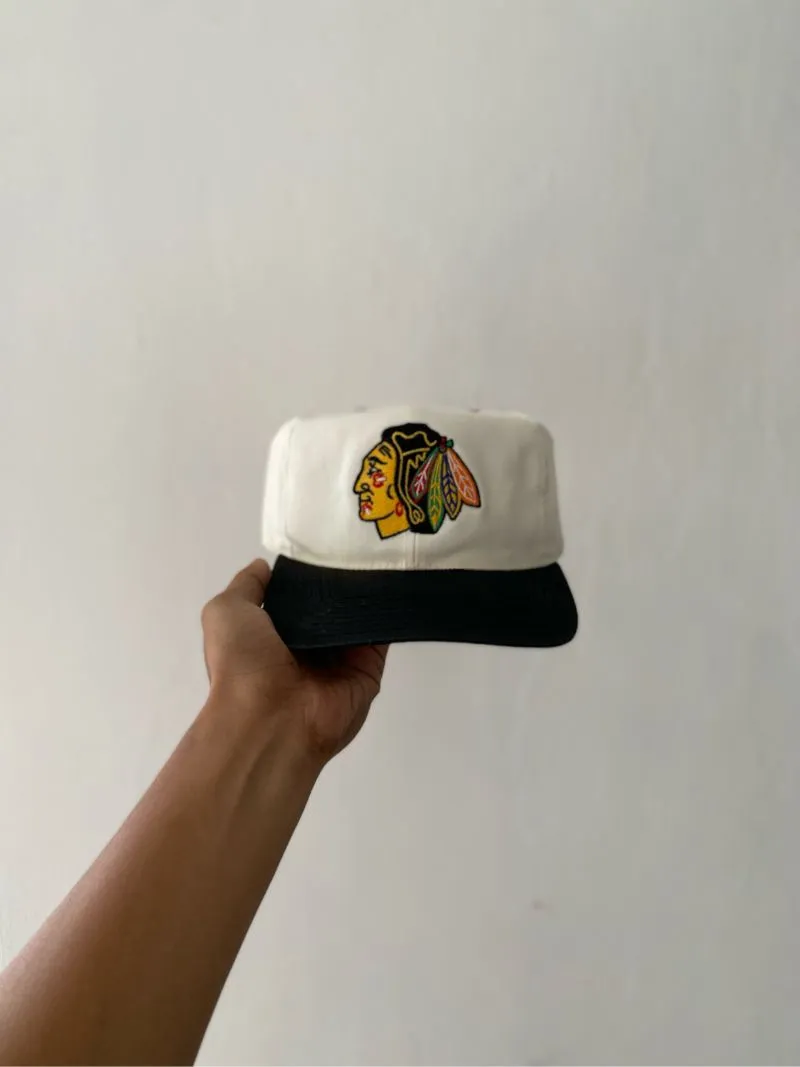 TOPI VINTAGE BLACKHAWK NHL photo 1