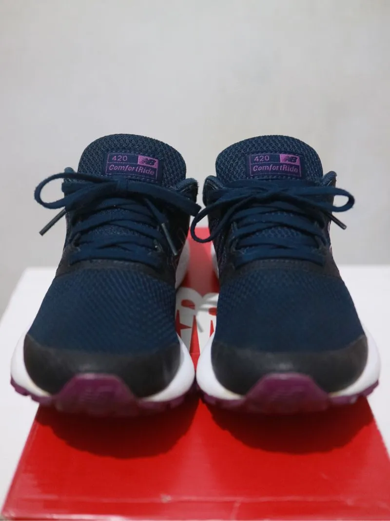 Sepatu running New Balance WE420CN1 Navy Comfort Ride origin