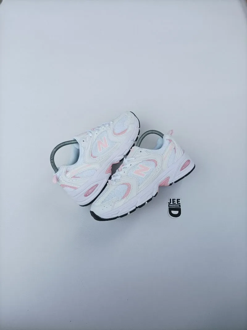 New Balance 530 White Pink photo 1