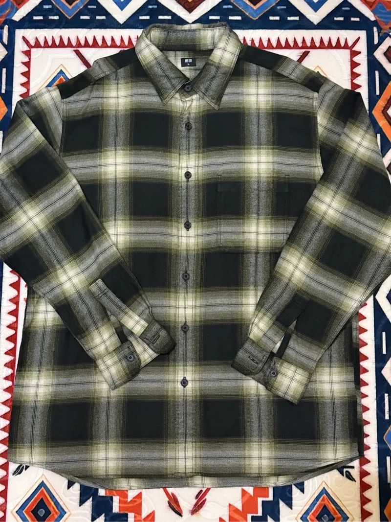 Uniqlo Oversized Flannel photo 1