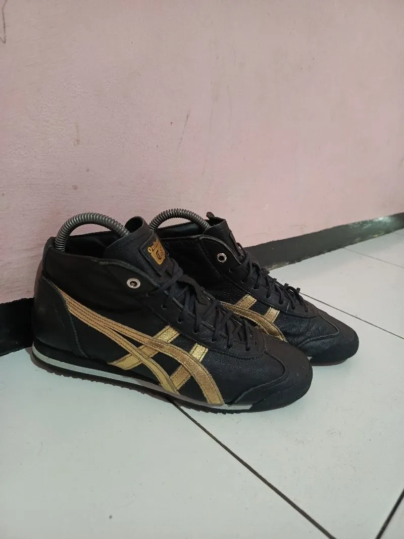 Mid Onitsuka Tiger Mens Gold Onitsuka Tiger Mexico 66 SD Mr Black