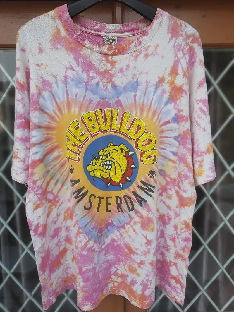 Kaos vintage tiedye bulldog amsterdam cafe photo 1