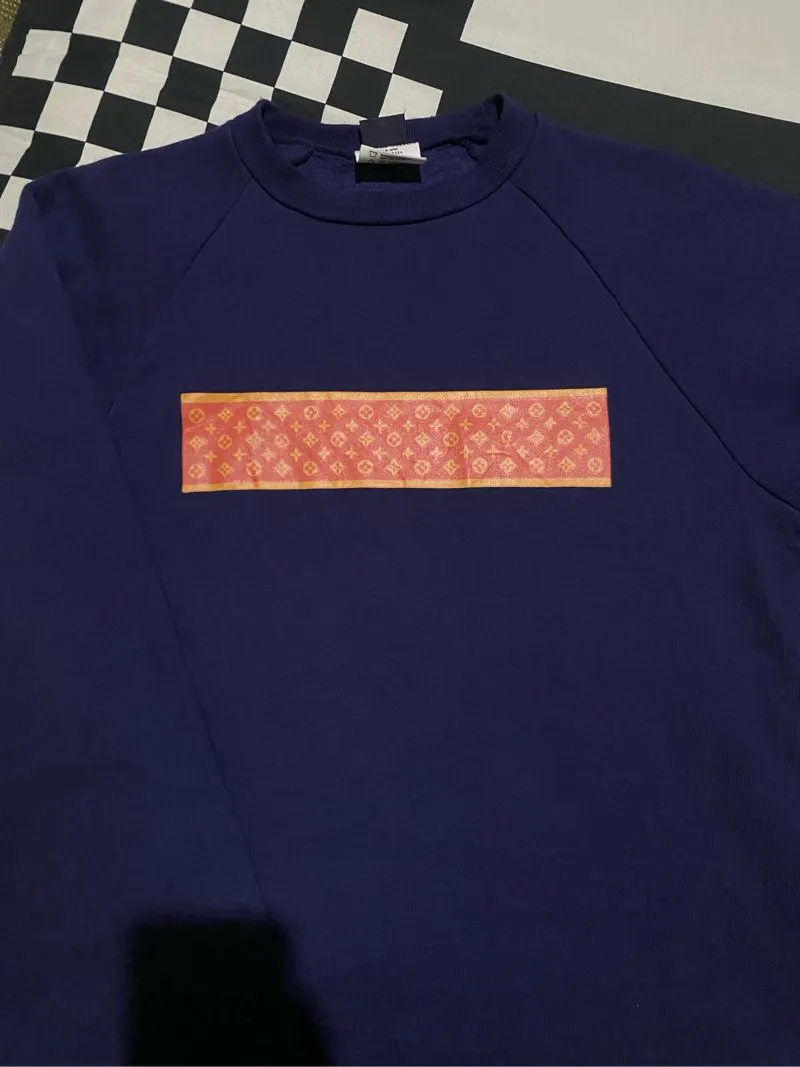 Crewneck Camber Parody LV Box Logo – Size L photo 1