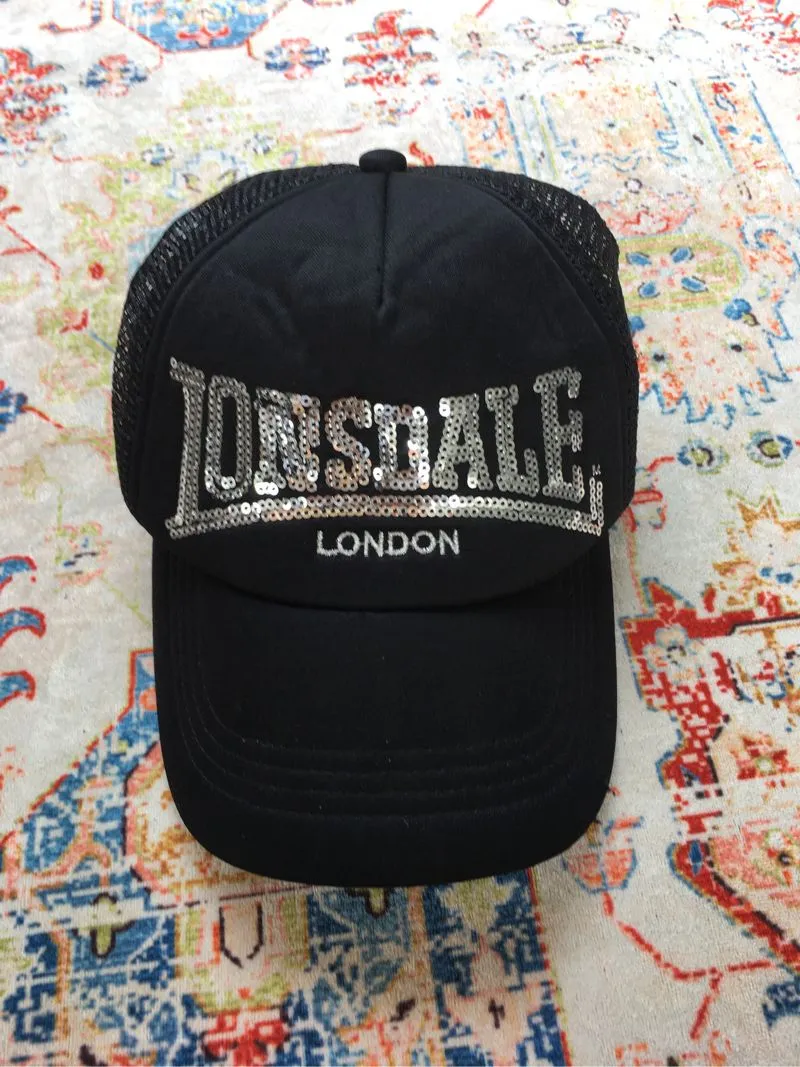 Lonsdale y2k cap  photo 1