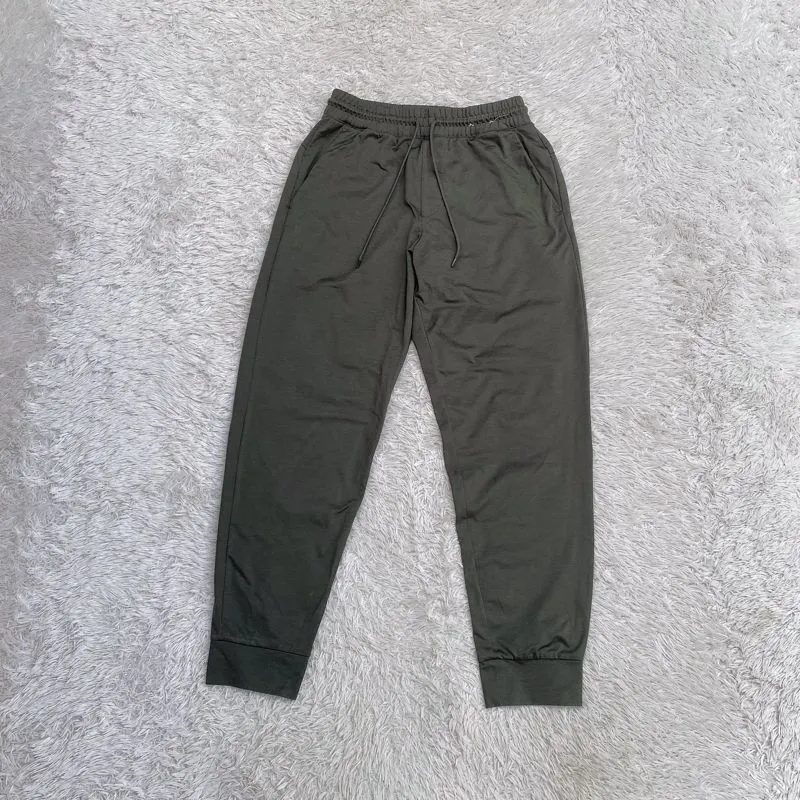 Ultra Stretch Pants Uniqlo Men's Cropped Trousers Uniqlo AIRism Ultra  Stretch Dry-Ex Pants Mens Medium Navy Blue Tapered Jogger