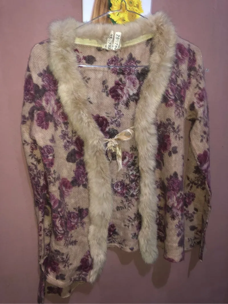 Cardi vintage photo 1