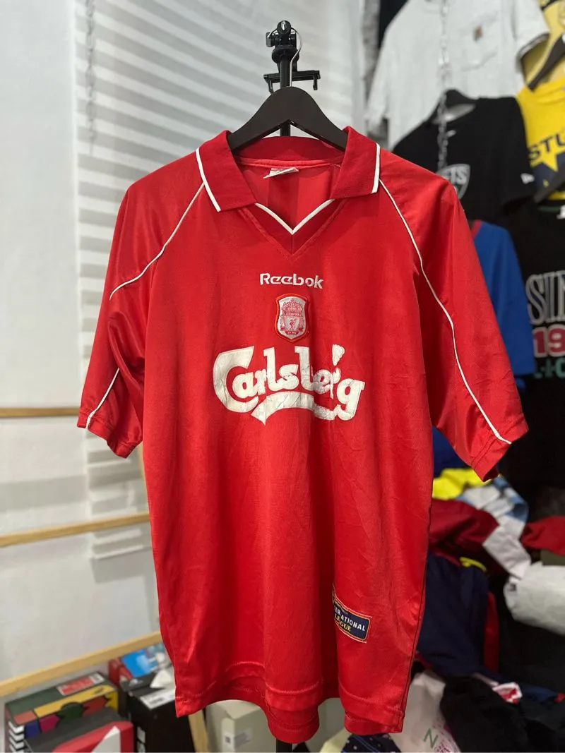 Liverpool 2000/1 photo 1