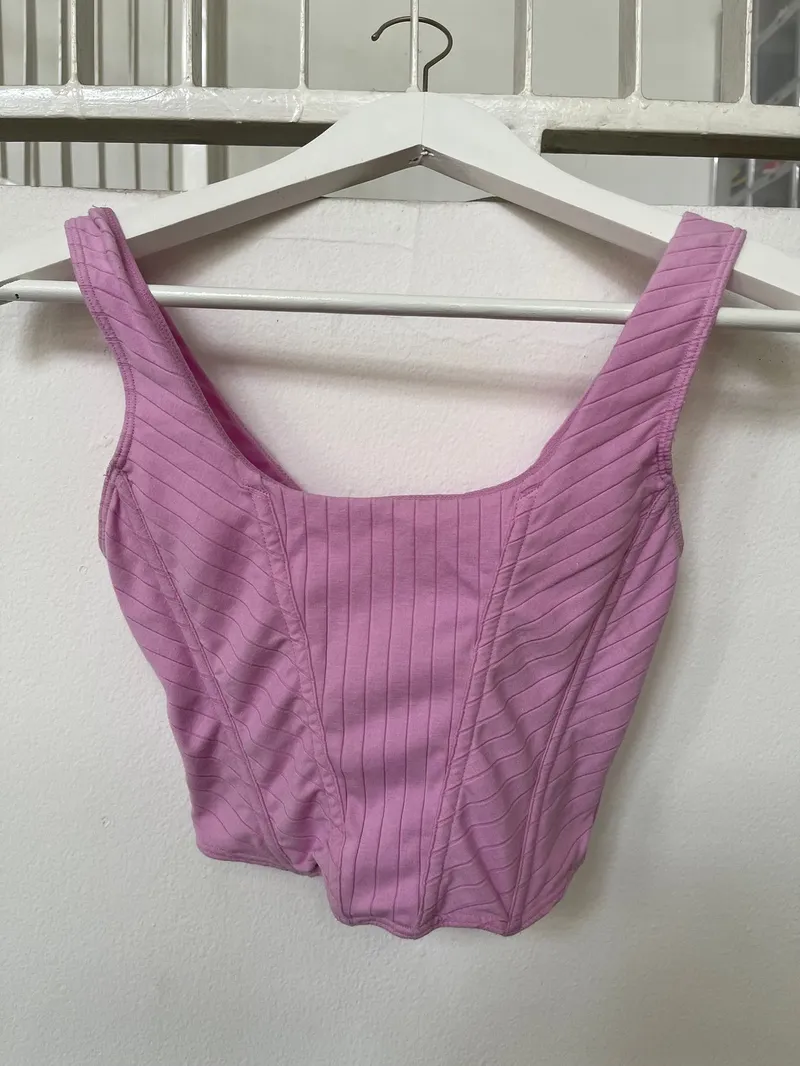 Streetwear Minimalist Crop top Wanita pink photo 1
