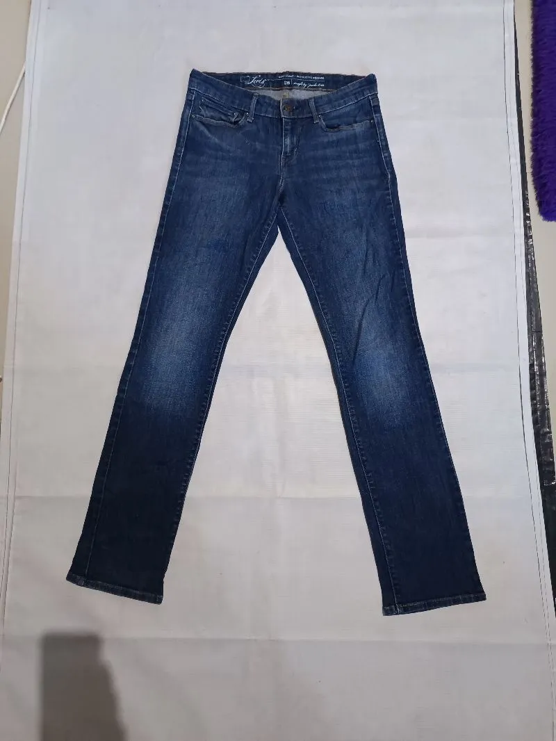 Levi's photo 1