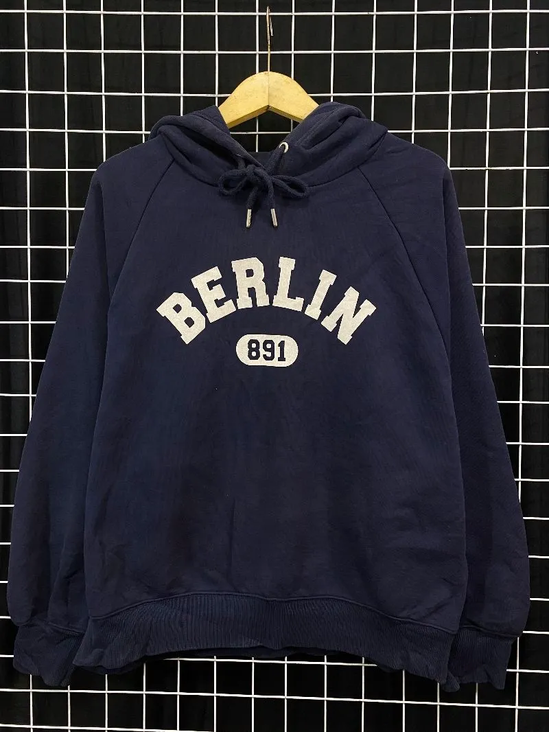SPAO BERLIN HOODIE photo 1