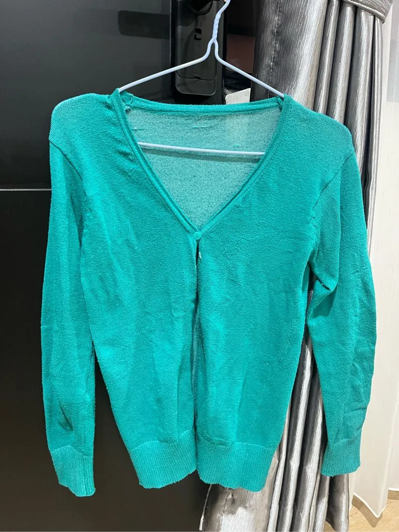 Cardigan  photo 1