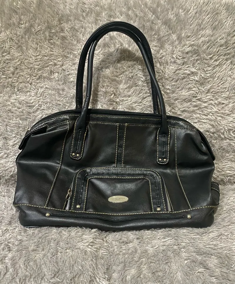 Sophie Martin Shoulder Bag Leather Black Preloved - Main Image