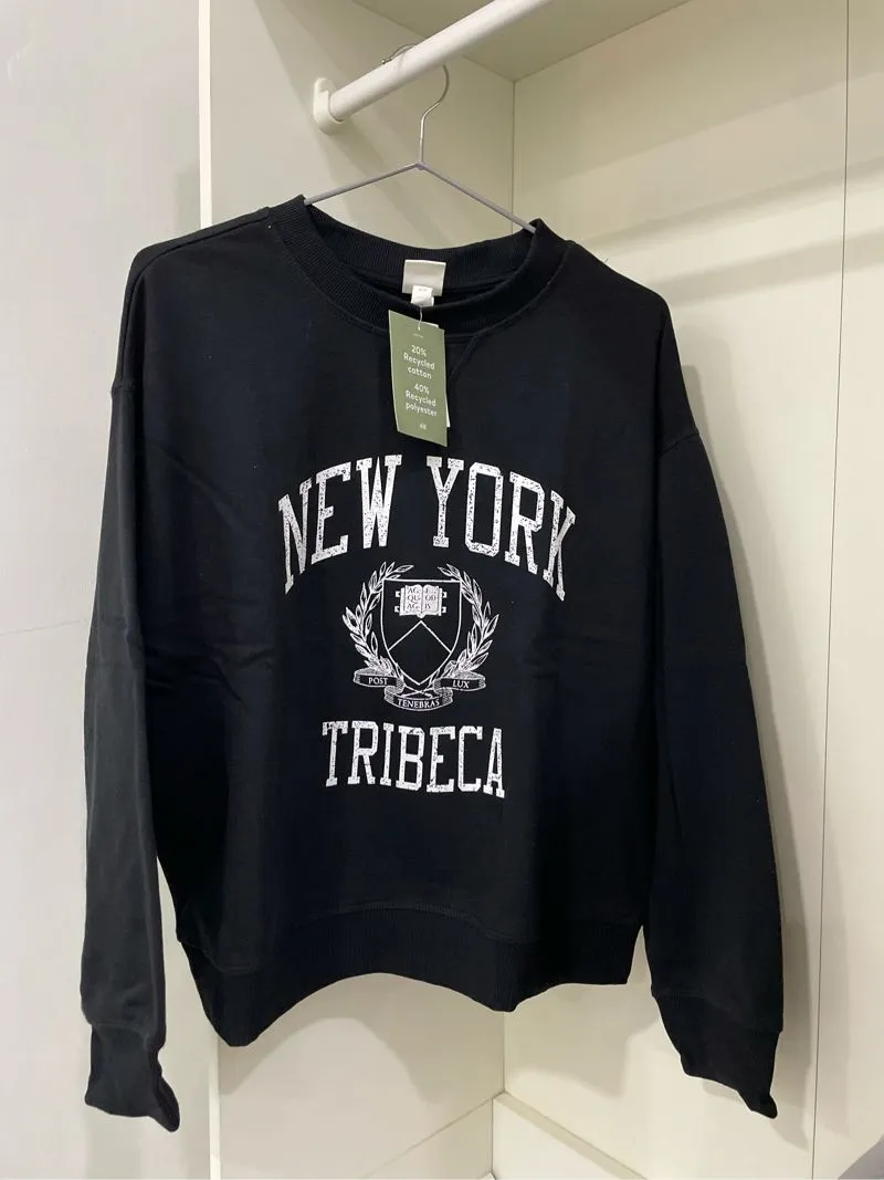 H&M Printed Sweatshirt photo 1