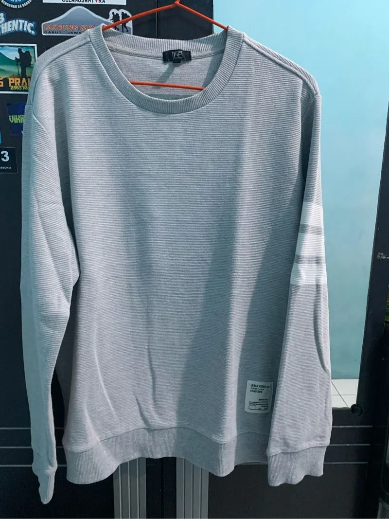 Crewneck F2F Fashion Branded photo 1