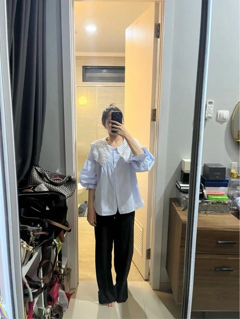 Blue blouse (collar lace) photo 1